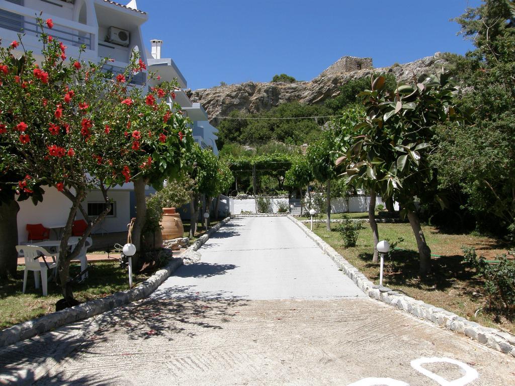 Megim Hotel Palaiochora Exterior foto