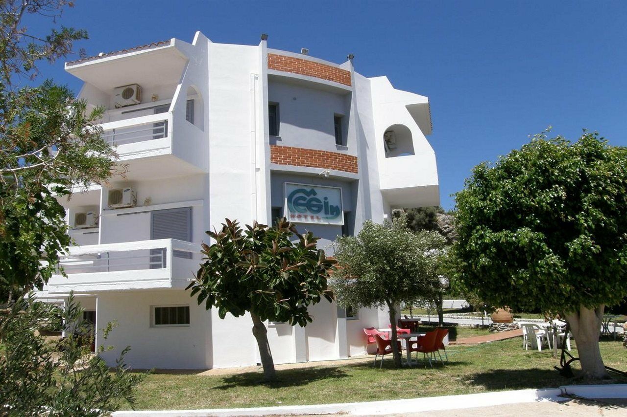 Megim Hotel Palaiochora Exterior foto